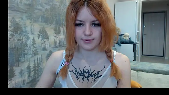   Elina   online show from 12.17.25