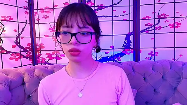 Sweet 1Angel online show from 10.04.25