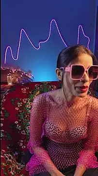 Snapshot of royeoy22 chatting on 02.11.26 royeoy22 online show from 02.11.26