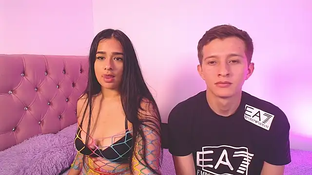 Snapshot of mae_nathan_ chatting on 09.13.25 mae nathan online show from 09.13.25