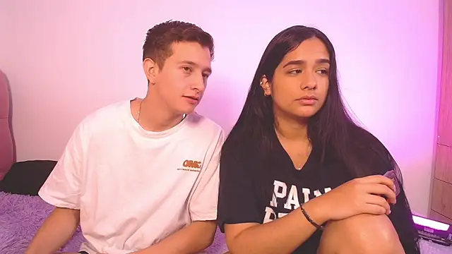 Snapshot of mae_nathan_ chatting on 09.17.25 mae nathan online show from 09.17.25