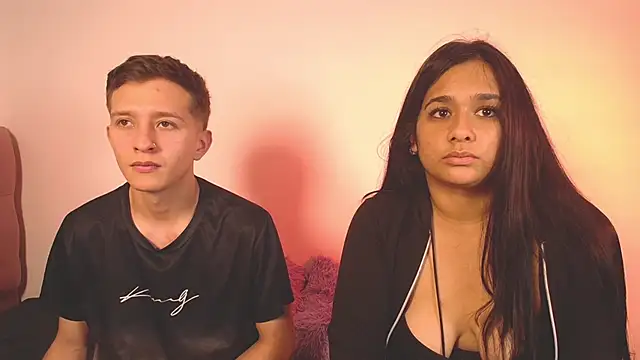 Snapshot of mae_nathan_ chatting on 10.12.25 mae nathan online show from 10.12.25