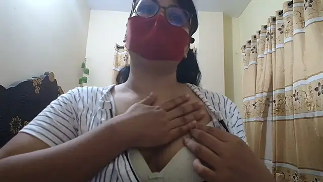 Elena cruz5 online show from 04.15.26