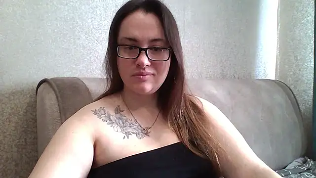 Snapshot of karina160000 chatting on 01.11.26 karina160000 online show from 01.11.26