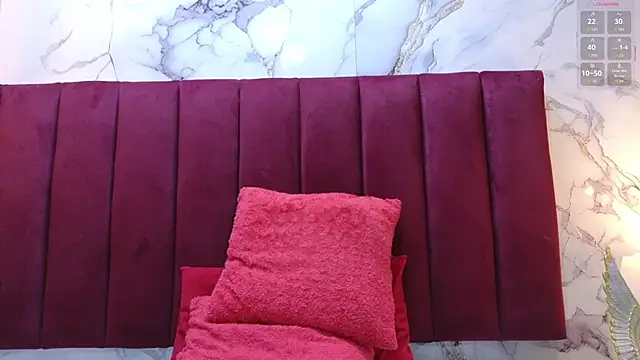 Snapshot of JeyJVazquez_ chatting on 10.13.25 JeyJVazquez online show from 10.13.25