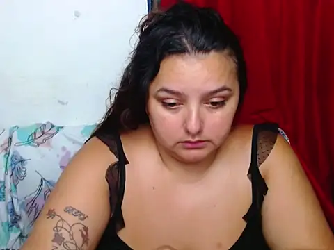 KeilyHall online show from 10.29.25