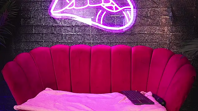 CherrySin online show from 04.18.26