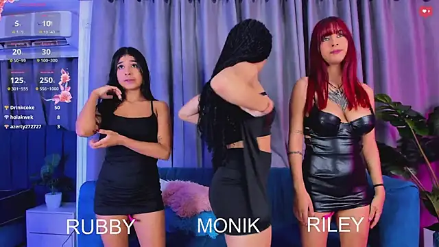 Evil Giirls online show from 09.29.25