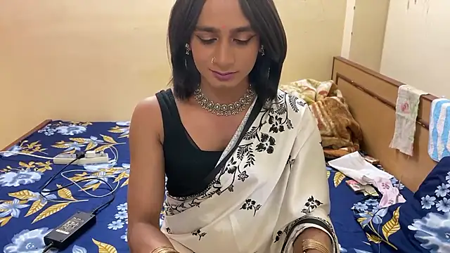 LuvLayla online show from 01.13.26