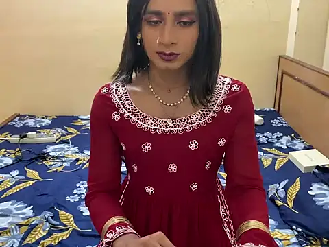 LuvLayla online show from 01.18.26