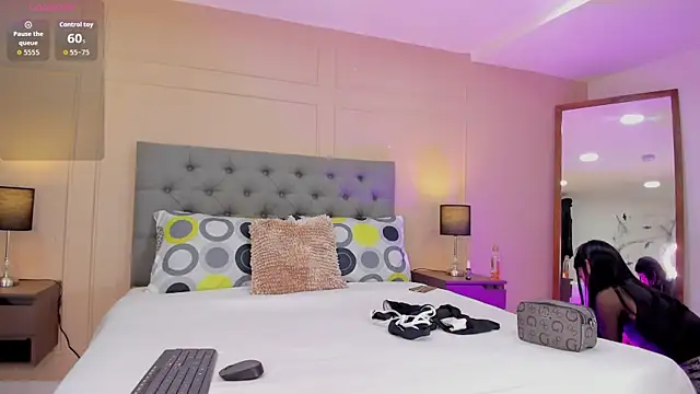 ALICESANDOVAL online show from 12.03.25