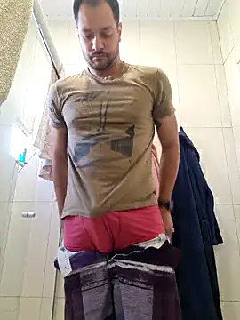 Snapshot of dancaEstrip chatting on 09.28.25 dancaEstrip online show from 09.28.25