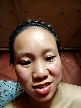 Snapshot of liu-liusexy chatting on 10.23.25 liu-liusexy online show from 10.23.25