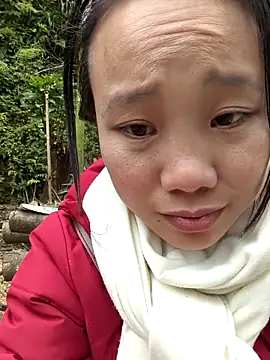 Snapshot of liu-liusexy chatting on 11.22.25 liu-liusexy online show from 11.22.25