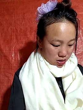 Snapshot of liu-liusexy chatting on 11.27.25 liu-liusexy online show from 11.27.25