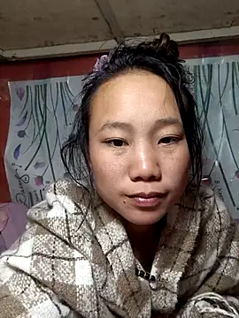 Snapshot of liu-liusexy chatting on 11.28.25 liu-liusexy online show from 11.28.25