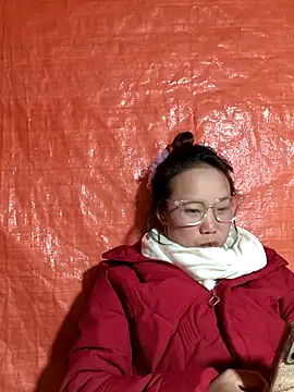 Snapshot of liu-liusexy chatting on 11.29.25 liu-liusexy online show from 11.29.25