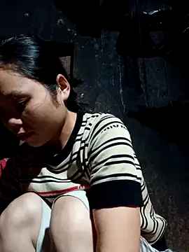 omiu-baby online show from 10.12.25