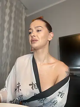 LittleFox    online show from 09.19.25