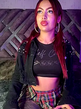 Laila Pink online show from 11.21.25