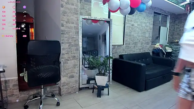 Snapshot of _SARAI_DUPONT chatting on 09.16.25 SARAI DUPONT online show from 09.16.25