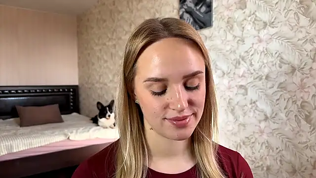 ElisabetLorney online show from 10.04.25