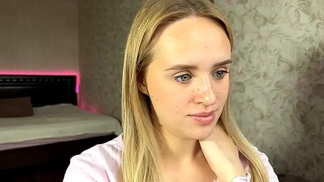 ElisabetLorney online show from 10.13.25