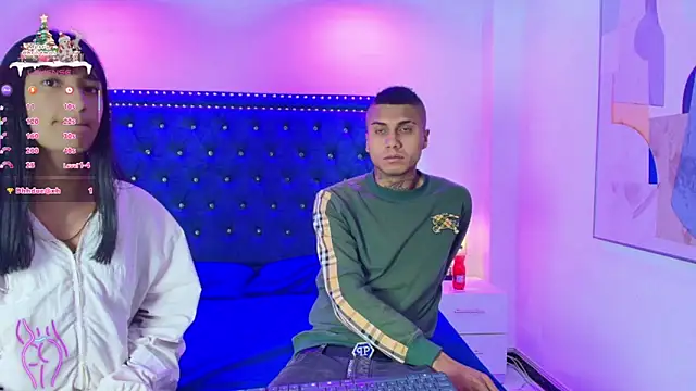 Snapshot of Damian_and_roxanne chatting on 12.16.25 Damian and roxanne online show from 12.16.25