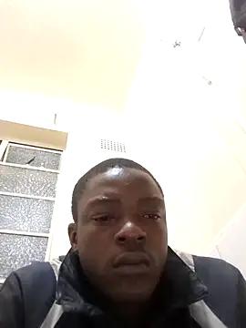 Snapshot of mojeemore chatting on 11.05.25 mojeemore online show from 11.05.25