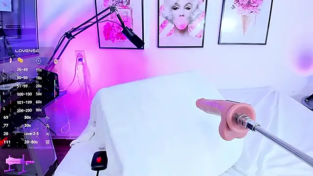 little ivonne online show from 11.11.25