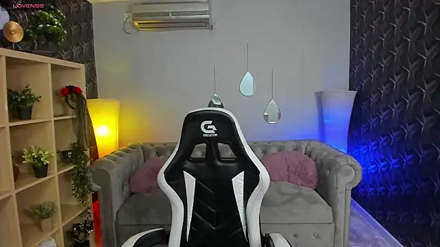 xPuka online show from 01.09.26