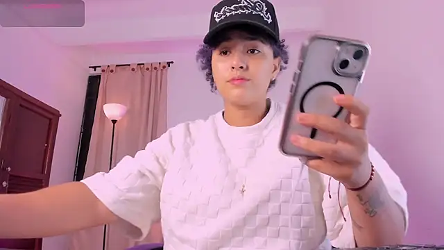 LiaaMoretzz online show from 01.17.26