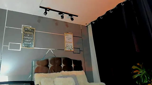 oliver mr  online show from 11.24.25