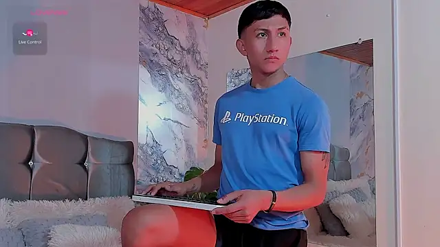 oliver mr  online show from 01.15.26