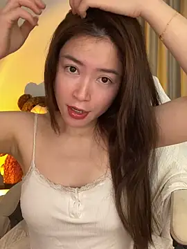 MoLi0066 online show from 03.05.26