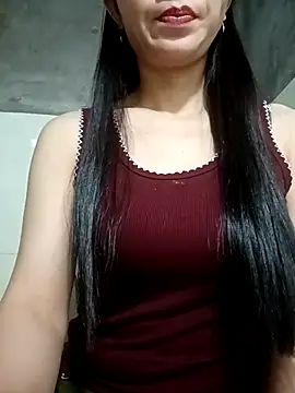 Vyvyy06 online show from 10.24.25