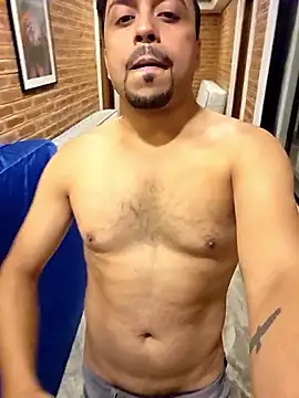 Snapshot of BindaasBong chatting on 09.27.25 BindaasBong online show from 09.27.25