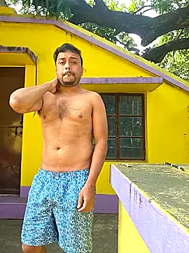 Snapshot of BindaasBong chatting on 11.10.25 BindaasBong online show from 11.10.25