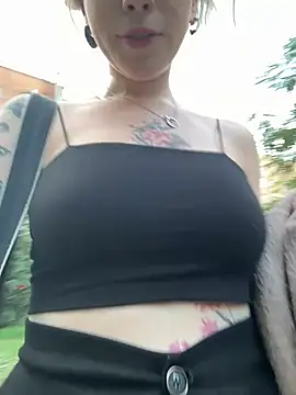 Mimiumuy online show from 09.10.25