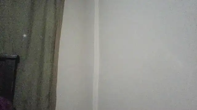 Snapshot of Isisflame chatting on 11.08.25 Isisflame online show from 11.08.25