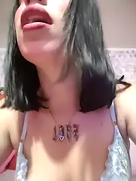 Snapshot of Kitty_Melodi chatting on 09.29.25 Kitty Melodi online show from 09.29.25