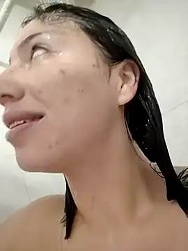 Snapshot of Kitty_Melodi chatting on 10.06.25 Kitty Melodi online show from 10.06.25