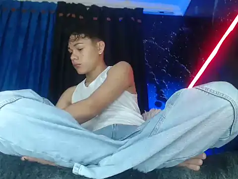 SemerHott online show from 11.28.25