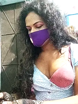 Snapshot of Anikaislam chatting on 11.01.25 Anikaislam online show from 11.01.25