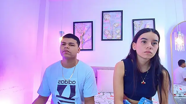 Snapshot of DannySamm chatting on 09.23.25 DannySamm online show from 09.23.25