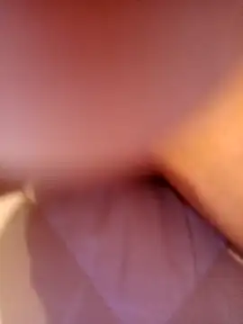 Snapshot of StreamX chatting on 10.03.25 StreamX online show from 10.03.25