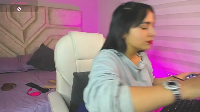  adahara queen online show from 09.23.25