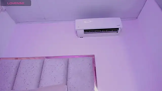 violeta olsen online show from 04.16.26