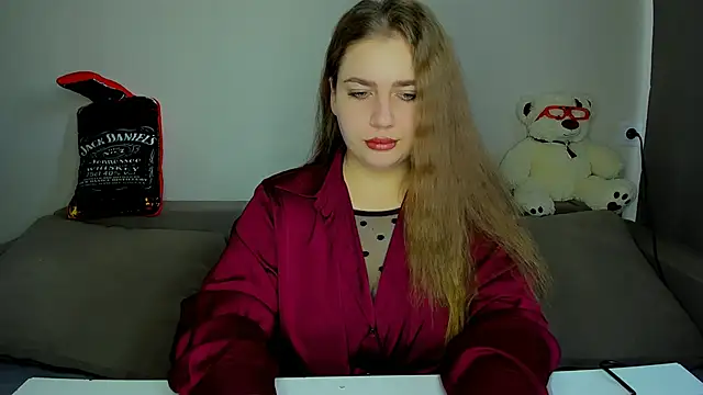 Snapshot of yourgem__ chatting on 10.02.25 yourgem online show from 10.02.25