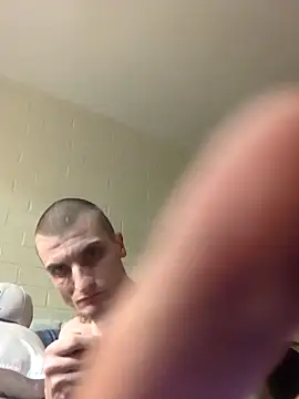 jizzyglizzy92 online show from 03.13.26